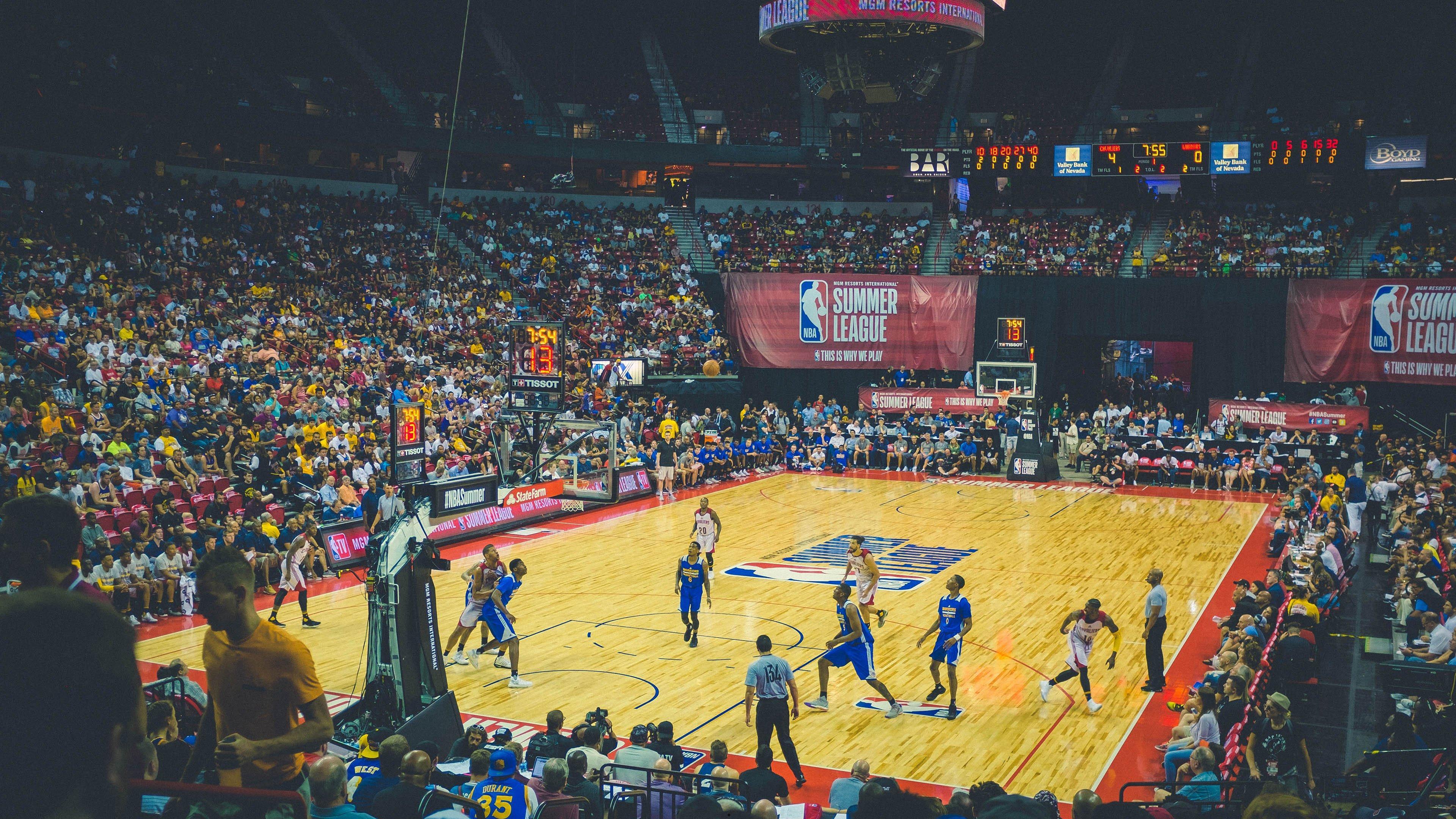 开云-热刺CEO强调俱乐部稳定运行 刘易斯家族雄心勃勃规划未来蓝图